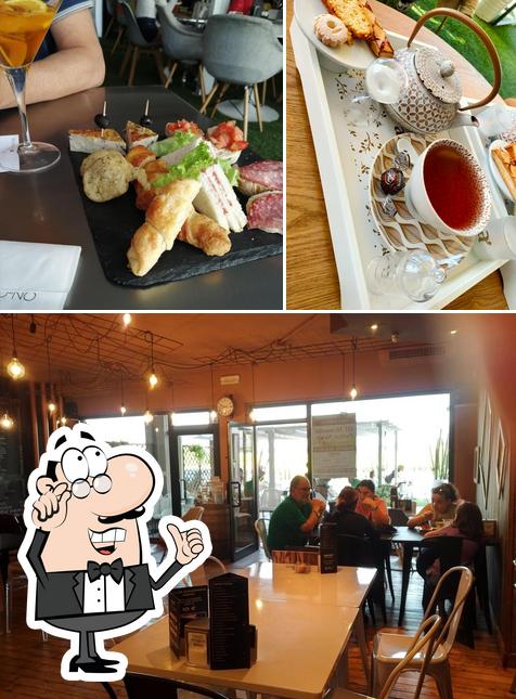 Questa è la immagine che presenta la interni e cibo di Bar On Off
