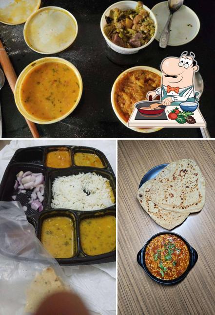 Chicken curry at Jalaram Khichdi Centre