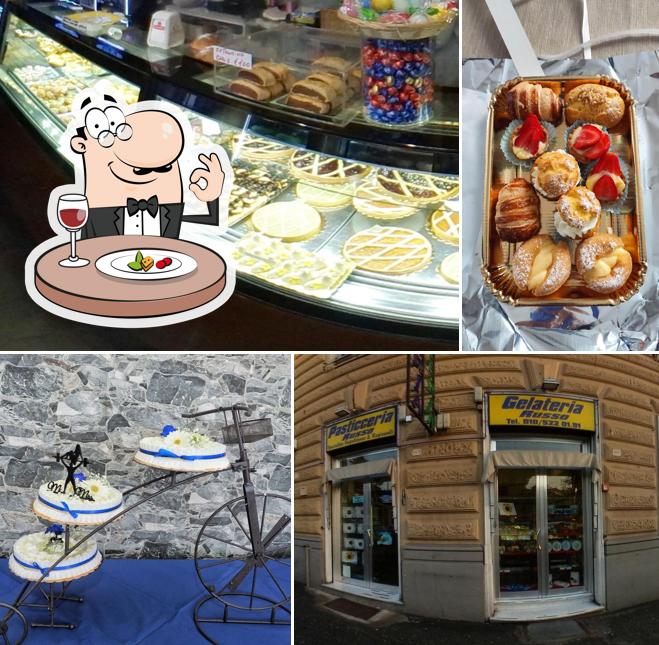 Platti al Pasticceria Russo Genova