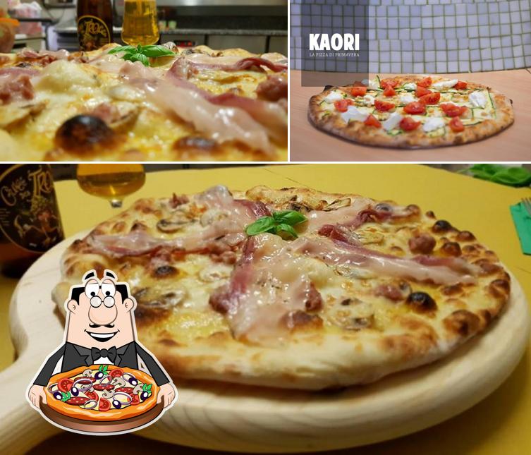 Ordina una pizza a Mcfast Pizza & Burger
