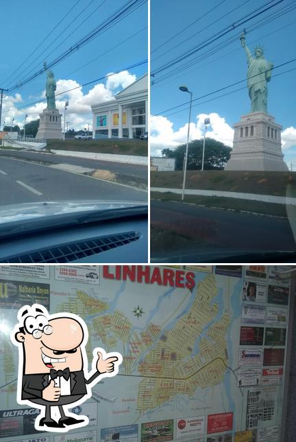 Look at this picture of Plinios Bar