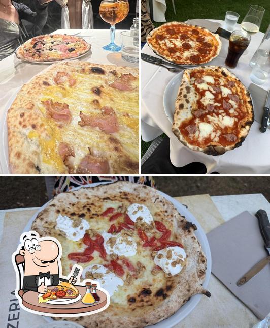Scegli una pizza a Cartabianca Renai