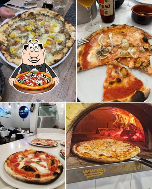 Ordina una pizza a Dai due amici