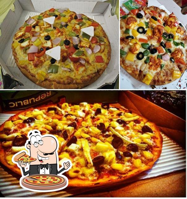 Pick pizza at Pizzalo Party Point