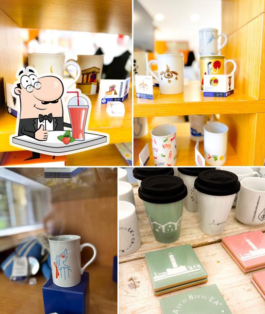 Try out various beverages served at Thoma's Tea Shop