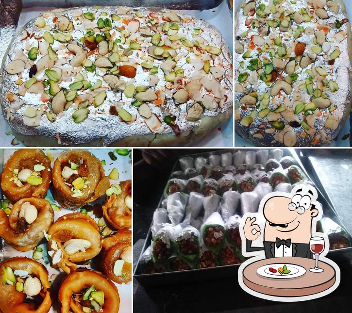 Food at Balaji sweet shop