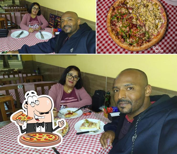 Escolha pizza no Casa da Pizza