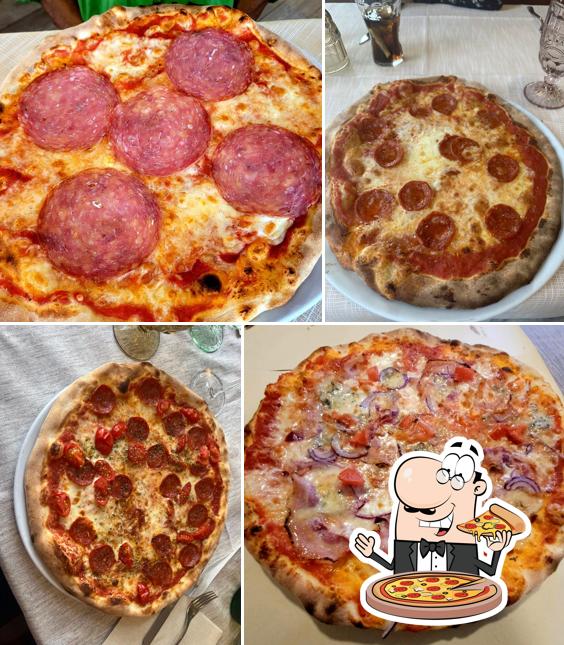Prenditi una pizza a Ristorante Pizzeria Al Veliero