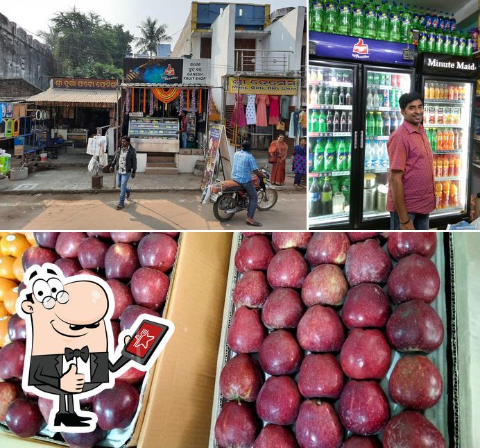 Ganesh fruit shop