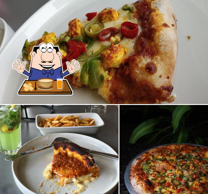 Food at Pizza'hhoy Western style Pizza