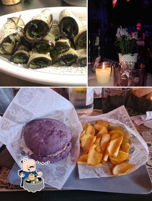 La foto della cibo e interni di Bar Ristorante Piccadilly