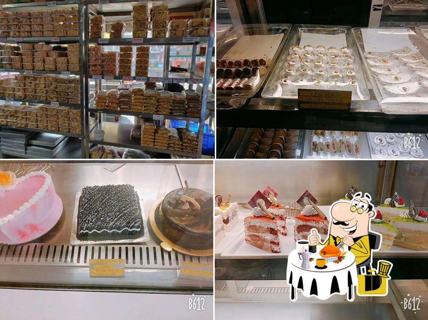 Food at Bikaner's Sweets