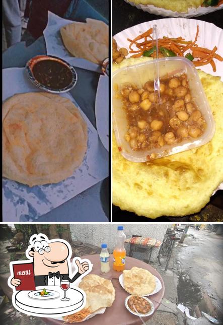 Food at Sharmaji Ke Chole Bhature