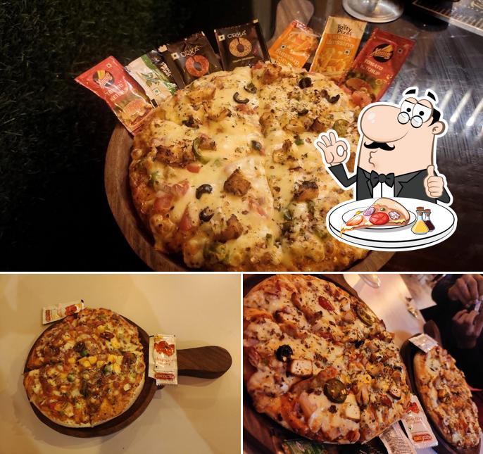 Order different variants of pizza
