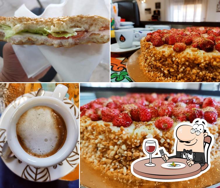 Platti al Caffe Ego Di Russo Antonino & C. Snc