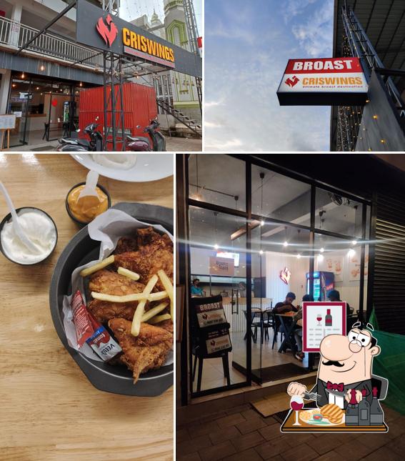 Try out meat meals at CRISWINGS