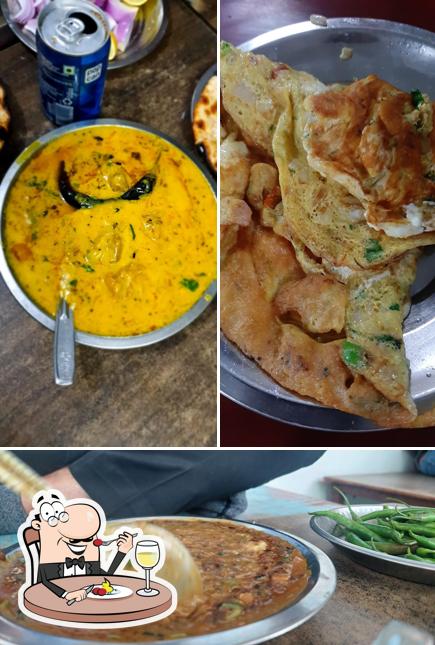 Food at Himalaya Hindu Hotel