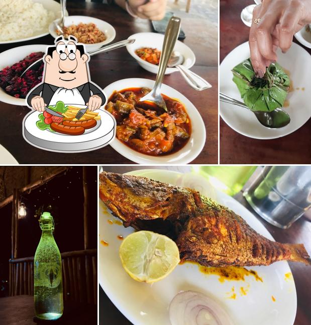 Meals at The Mud Cafe