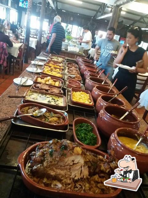 Comida em Restaurante Rancho Caipira