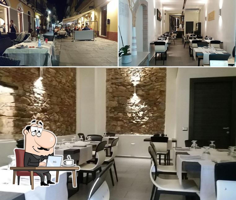 Dai un'occhiata agli interni di Zenith Ristorante Pizzeria Enoteco