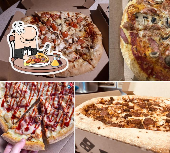 Domino's Touques