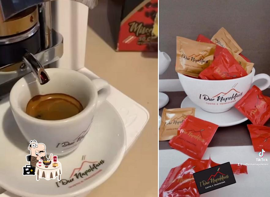 Platti al Caffè I Due Napoletani Platti al Caffè I Due Napoletani