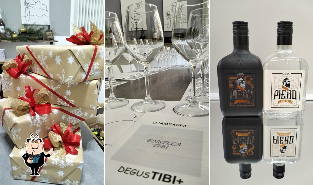 Goditi qualcosa da bere a Enoteca Tibi