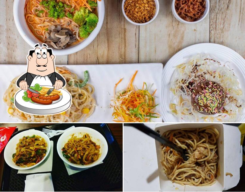 Food at The Noodle Story , DCN Mall