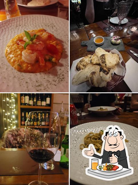 Comida em Enoteca Permont
