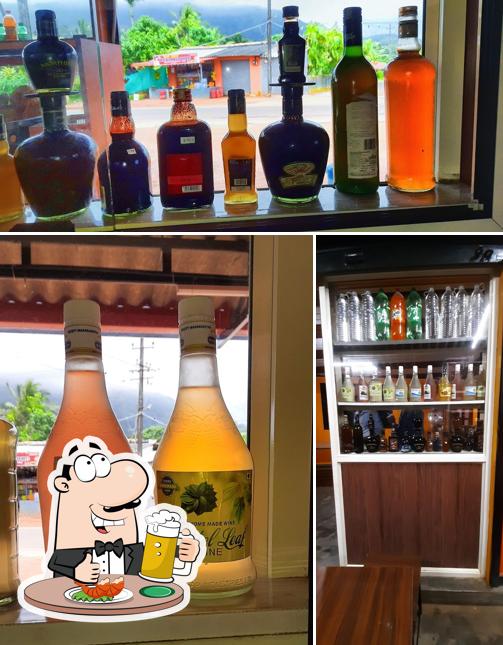 SS TEA STALL AND STATIONARY