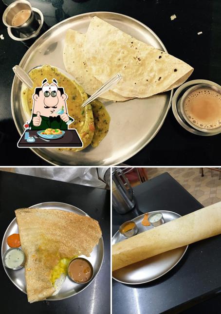 Food at Bhatt's Tiffinbox 