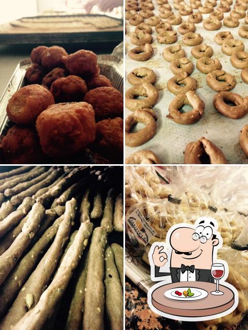 Platti al Panificio Convertino di Gioia Lidia