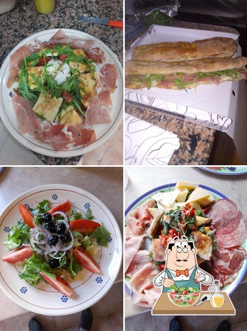 Insalata greca al Pizzeria Paposceria San Michele Peschici