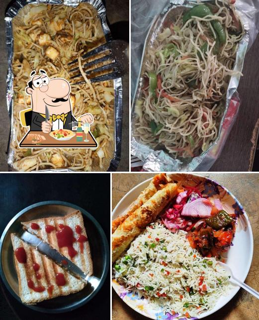 Pad thai at Siyanand dhaba