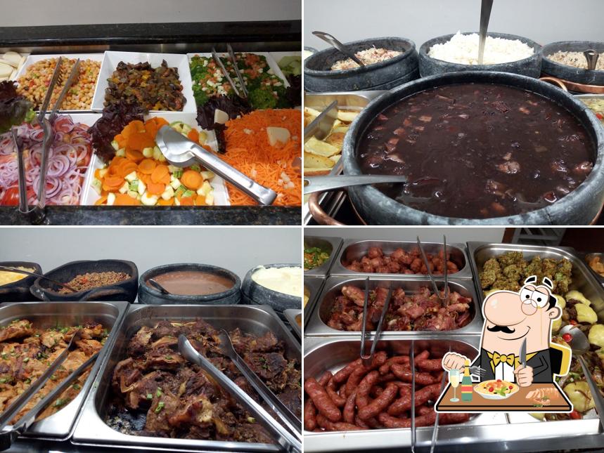 Comida em Restaurante Don Yuri