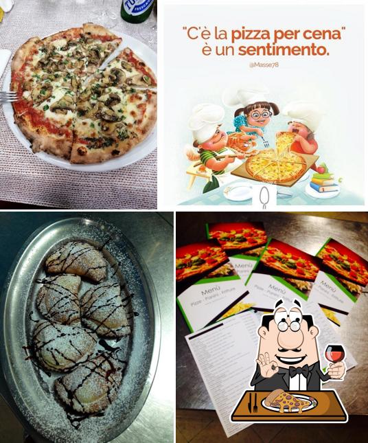 Scegli tra le svariate varianti di pizza