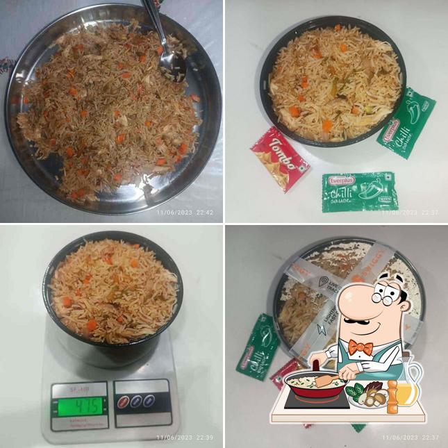 Fried rice at Akbari Restaurant