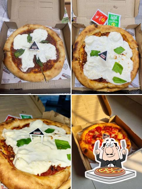 Order various kinds of pizza