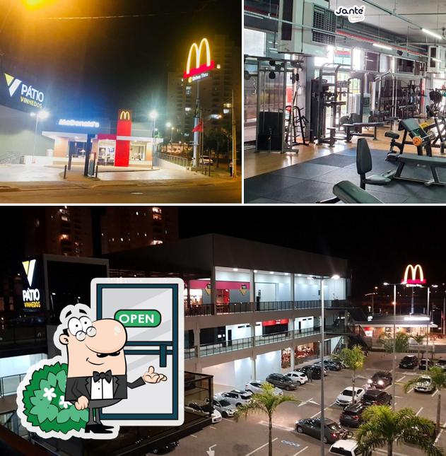 Desfrute da vista do exterior Pátio Vinhedos