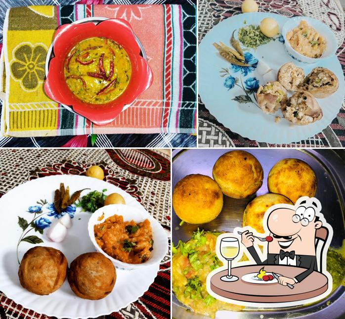 Food at Litti and Bati Chowka Corner