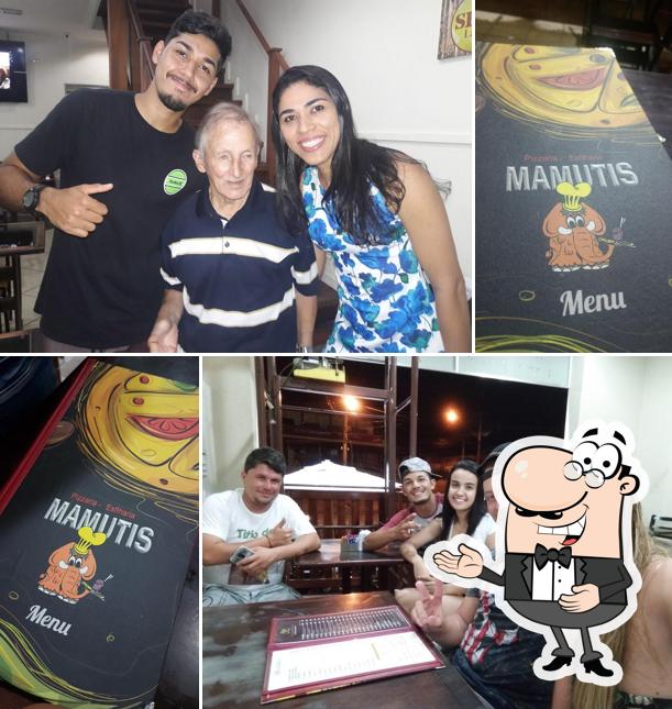 Mamutis Pizzaria e Esfiharia