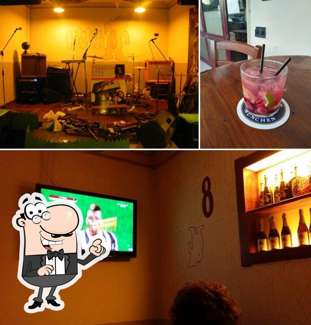 Gli interni di Ottavo Nano Pub