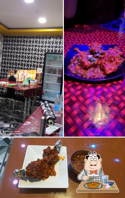 Chicken wings at 90s Cafe