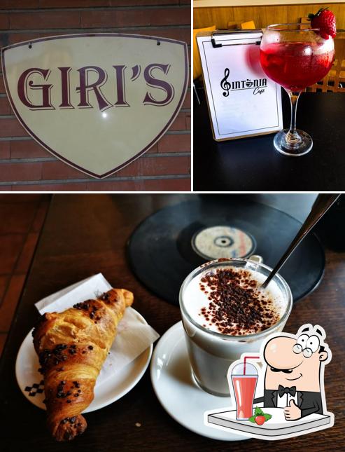 Goditi qualcosa da bere a Sintonia cafè