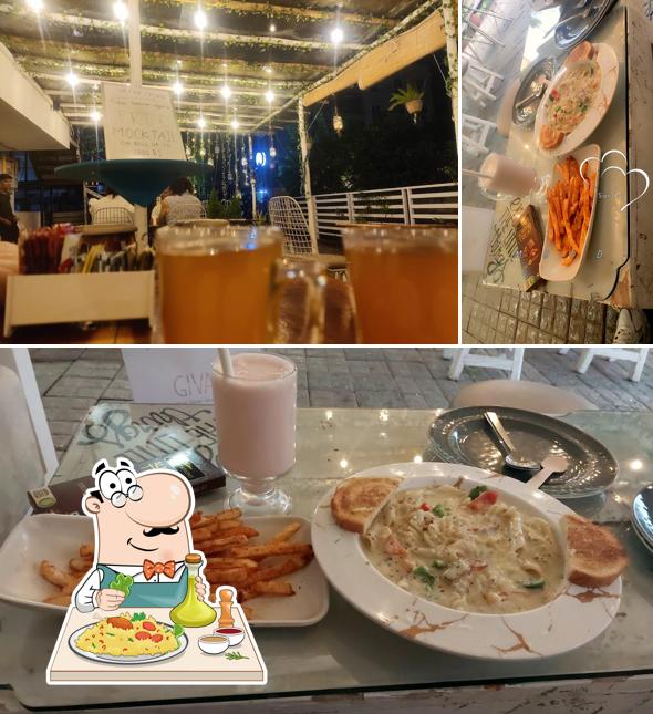 Food at Cafe Sukun - The Peace Cafe ( sukoon cafe in palasia)