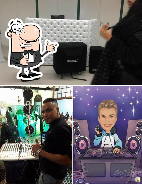 Guarda questa immagine di ristorante di sushi