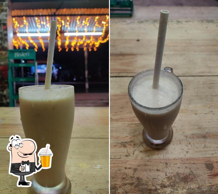 Enjoy a drink at GRILL MASTER