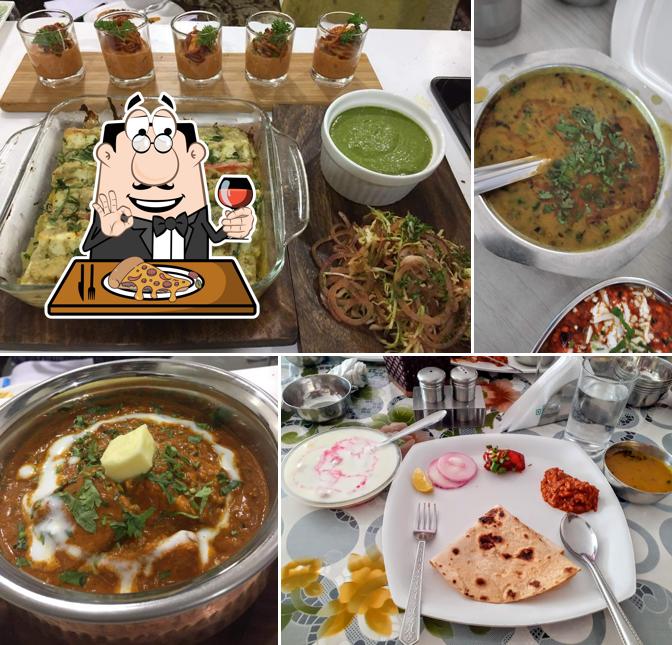 Get pizza at Hotel Green Neemuch