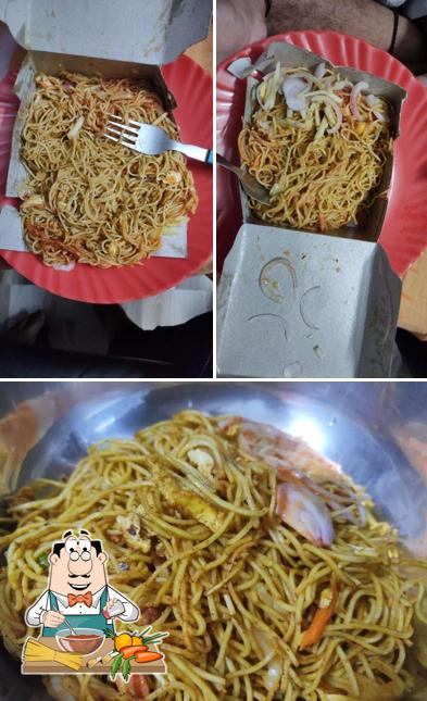 Spaghetti bolognese at Sudama Roll Centre