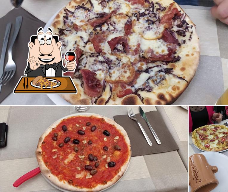 Ordina una pizza a TRATTORIA PIZZERIA CIVICO 14